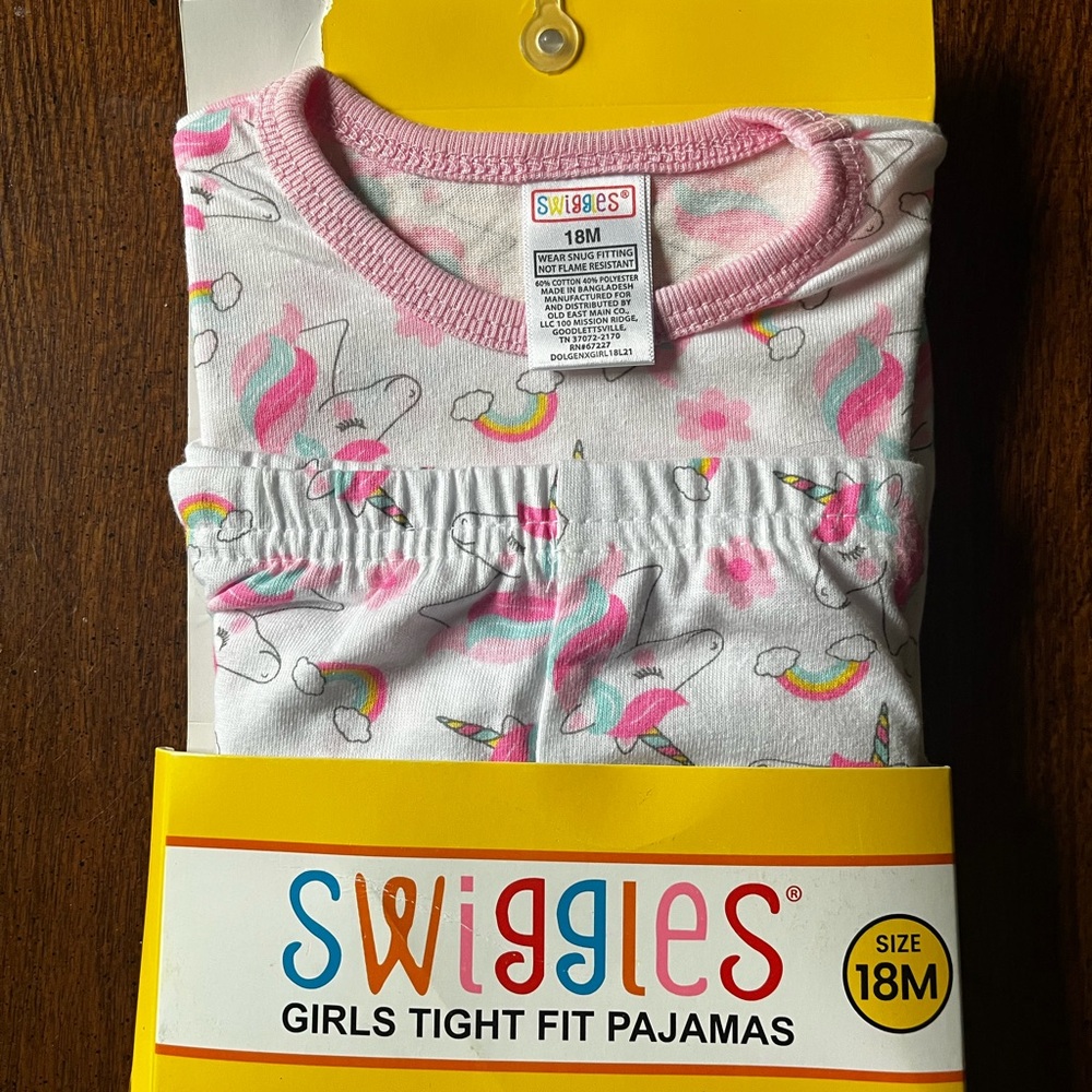 NWT UNICORN PJ set! 🌸Swiggles Pink and White Unicorn Girls Pajamas